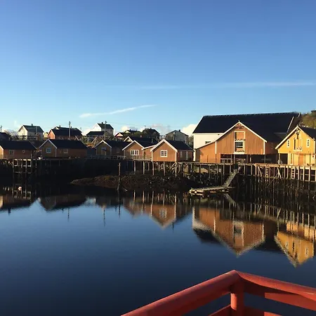 Sjohaug Rorbu, Fishcermanns Cabin Moskenes