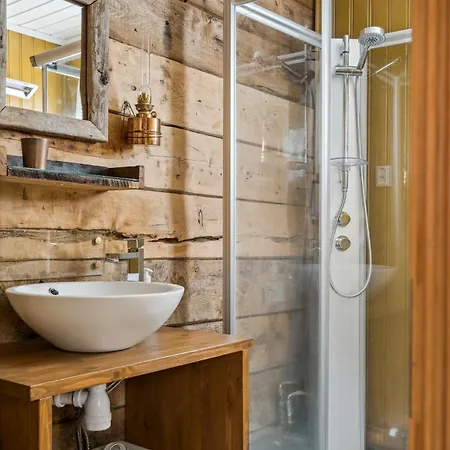 Sjohaug Rorbu, Fishcermanns Cabin Hébergement de vacances